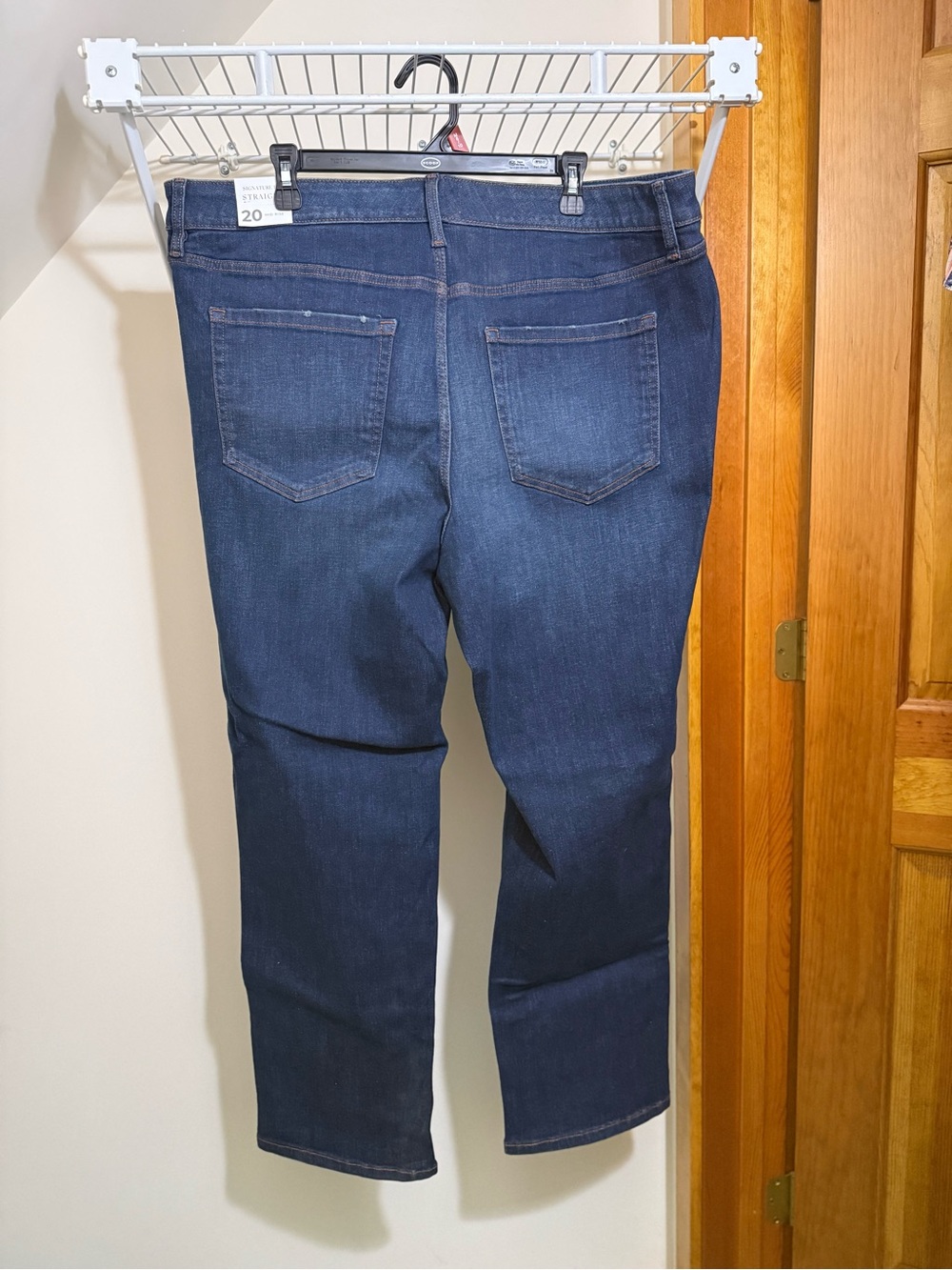 Lane Bryant Signature Fit Straight Leg Jeans Mid-Rise Dark Wash NWT Size 20 - Picture 8 of 14